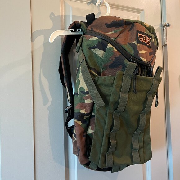 Mystery Ranch Urban Assault 21L backpack, Walkman Backpacks Stick-it Beavertail - Picture 2 of 16